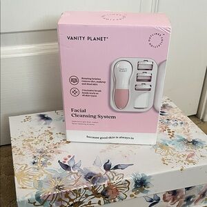 Vanity Planet Facial Cleansing System in Pink